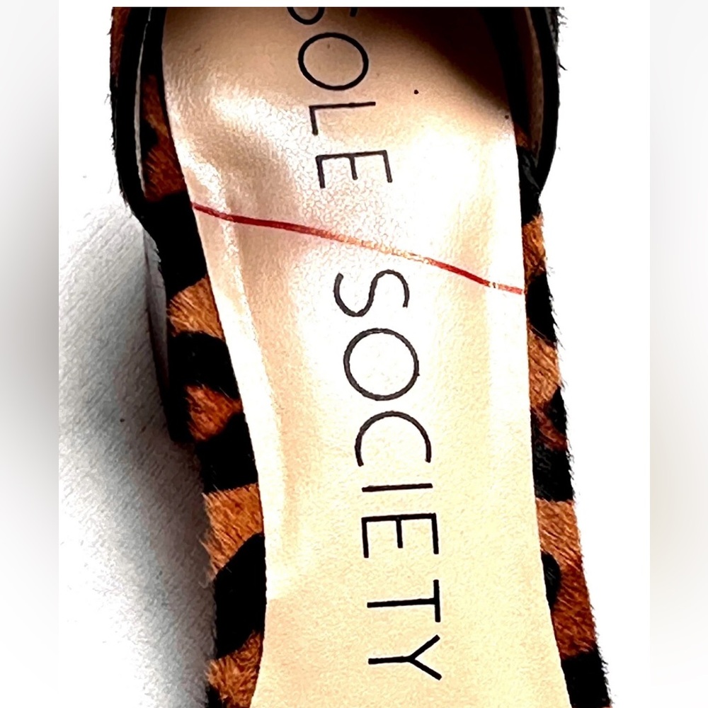 Sole Society Katarina Leopard Calf Hair Ankle Strap Pointy Toe Heel Shoe 7.5 - Picture 4 of 7